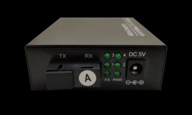 Фотография товара 'Gigalink Конвертер UTP, 4*10/100Мбит/c, WDM, без LFP, SM, SC, GL-MC-4UTPF-SC1F-18SM-1310-N'